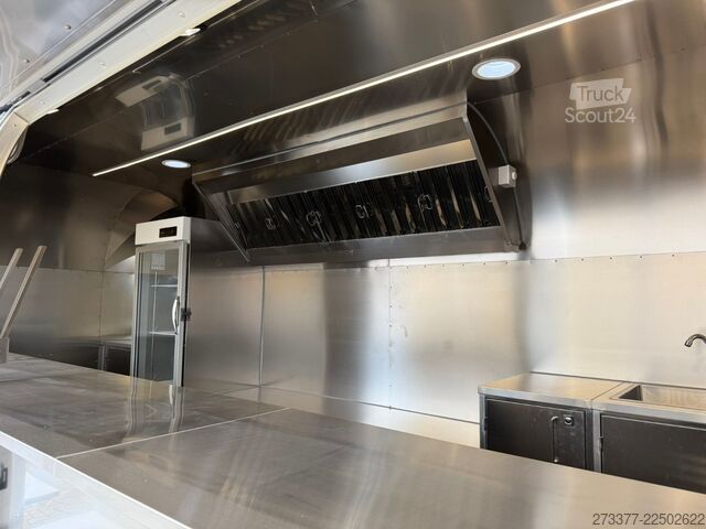 Verkoopaanhanger ESSELMANN Delistar Foodtruck 5000 ähn. Airstream