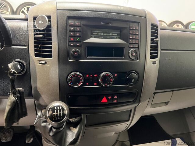 Koelwagen met geïsoleerde laadbak VW Crafter Kühlkastenwagen - 0C. *Konvekta Kühlung*