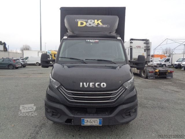 شاحنة نقل مخصصة IVECO DAILY 35C18 3.0 - 4100