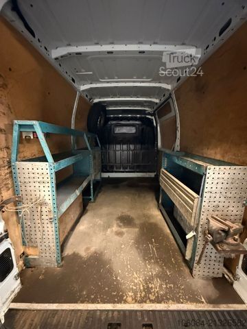 Fourgon tôlé RENAULT Master Kasten L2H2 Klima Standheizung 1.Hand AHK