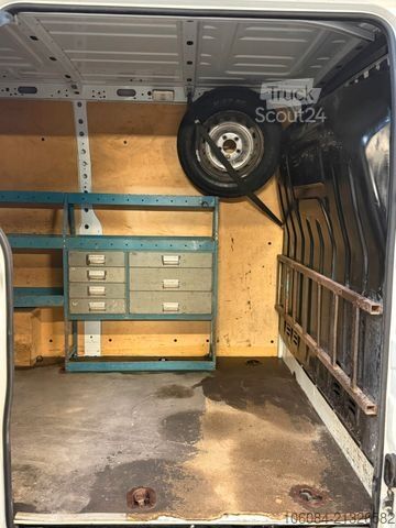 Fourgon tôlé RENAULT Master Kasten L2H2 Klima Standheizung 1.Hand AHK