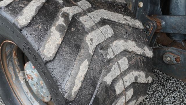 Riteņu ekskavators KOMATSU PW160-8 PW160 Mobilbagger MS10 Zwillingsbereifun