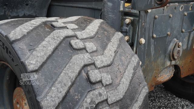 Riteņu ekskavators KOMATSU PW160-8 PW160 Mobilbagger MS10 Zwillingsbereifun