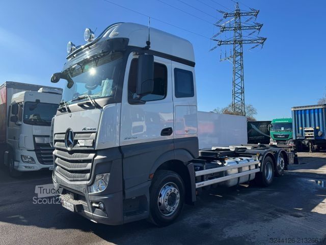 Autocamion cu caroserie interschimbabilă MERCEDES-BENZ Actros2540/6x2/Fahrschule/5-Sitze/NUR*50.000km*