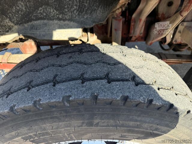 Tovornjak s črpalko za beton Iveco Magirus 330