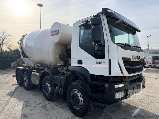 автобетонозмішувач Iveco TRAKKER 500