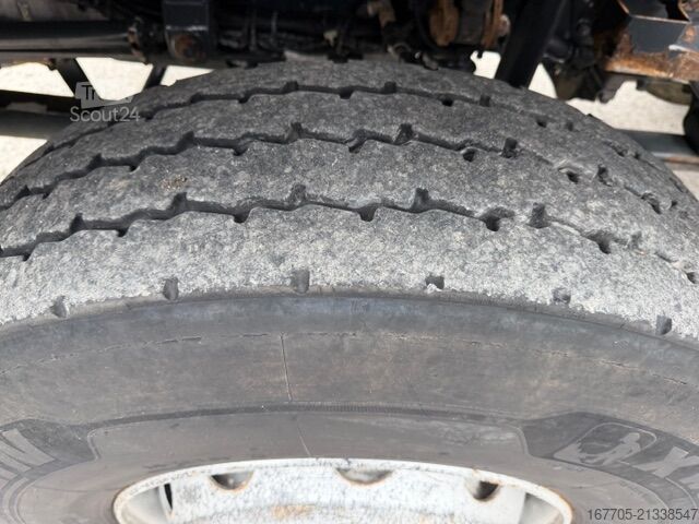 Miešačka betónu na podvozku Astra HD9 84.48-80