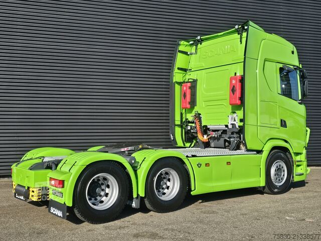 Padrão-SZM Scania S770 V8 / 6x4 / RETARDER / FULL AIR /