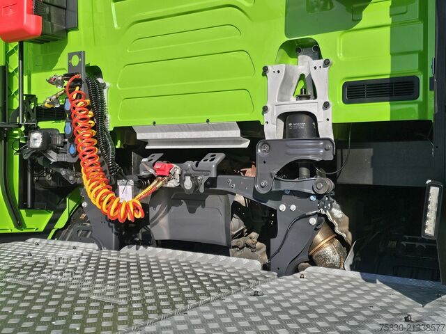 Padrão-SZM Scania S770 V8 / 6x4 / RETARDER / FULL AIR /