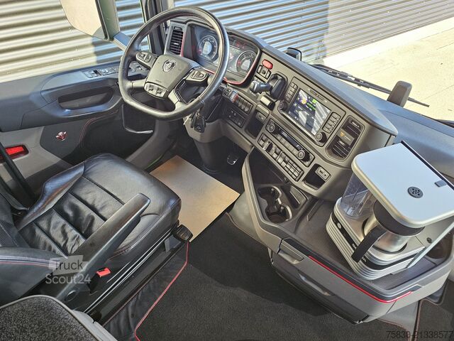 Padrão-SZM Scania S770 V8 / 6x4 / RETARDER / FULL AIR /