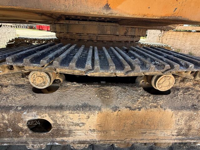 Pásový bagr Fiat-Hitachi FH 300 T