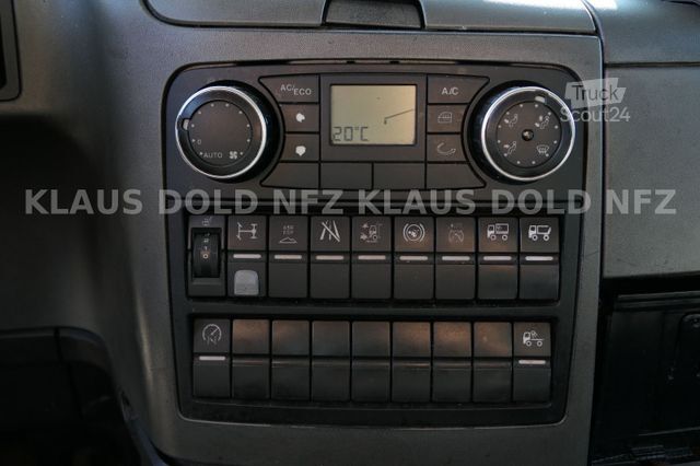 Autocamion cu caroserie tip cutie MAN TGL 12.250 Koffer 12t Automatik LBW Euro 6