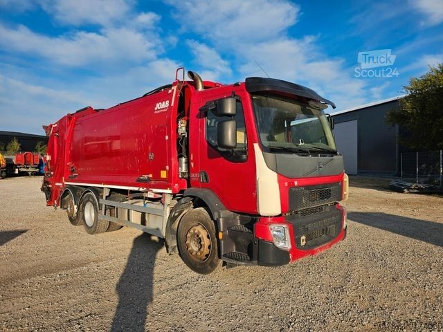 Søppelbilen VOLVO FE 320 6x2 Müllwagen, 2 Kammern, Joab 18,7 cbm