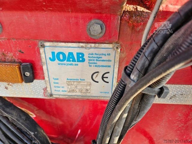 Søppelbilen VOLVO FE 320 6x2 Müllwagen, 2 Kammern, Joab 18,7 cbm