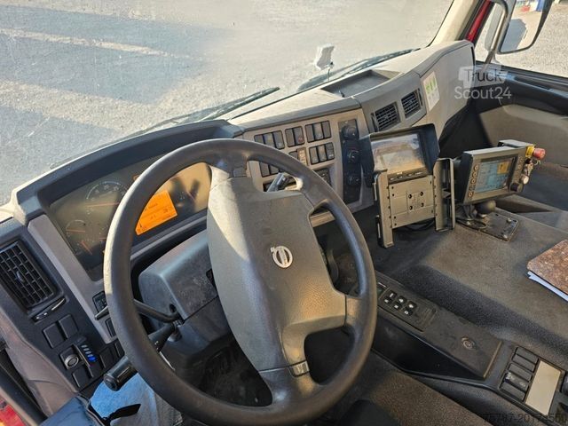 Søppelbilen VOLVO FE 320 6x2 Müllwagen, 2 Kammern, Joab 18,7 cbm