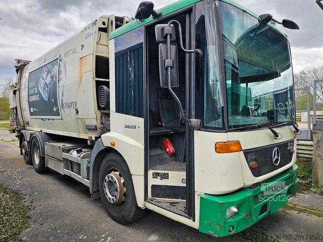 Camion à ordures MERCEDES-BENZ 2629 Müllwagen, NTM 4 Kammern