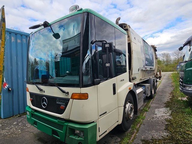 Camion à ordures MERCEDES-BENZ 2629 Müllwagen, NTM 4 Kammern