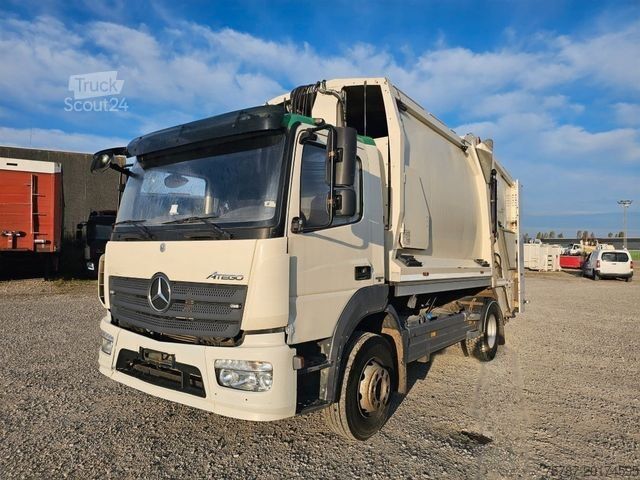 Camion à ordures MERCEDES-BENZ 1527 Müllwagen, Geesinknorba 13H25, 2 Kammern