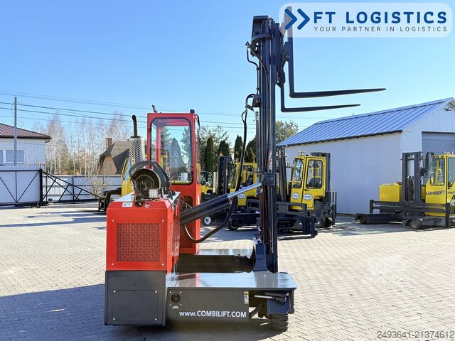 Empilhadeira multidirecional Combilift C3000GST GAS TRIPLEX 8300 FREE LIFT TOP1