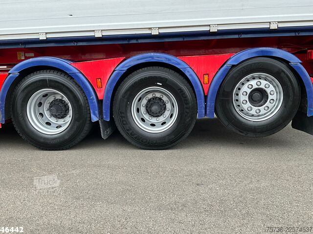 3-sidet tippelad Scania R 560 V8 8x4 Retarder Hiab 24 Tonmeter laadkraan