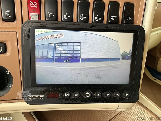 Camião basculante com grua Scania R 560 V8 8x4 Retarder Hiab 24 Tonmeter laadkraan