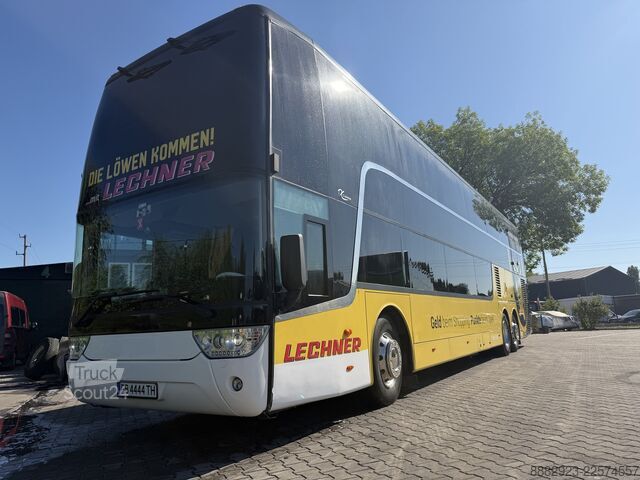 Dvojposchodový Van Hool Astromega