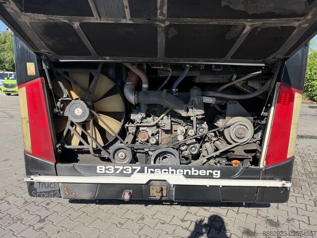 Dvojposchodový Van Hool Astromega