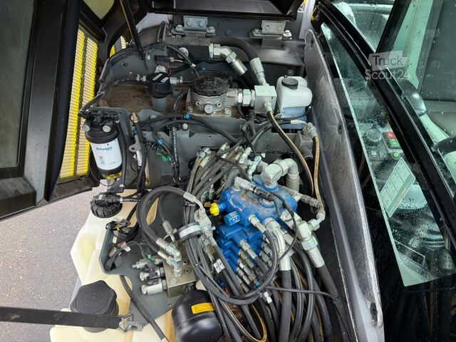 Mini bager WACKER NEUSON ET 65  + KINSHOFER GRABBER / GREIFER - *789h* -...