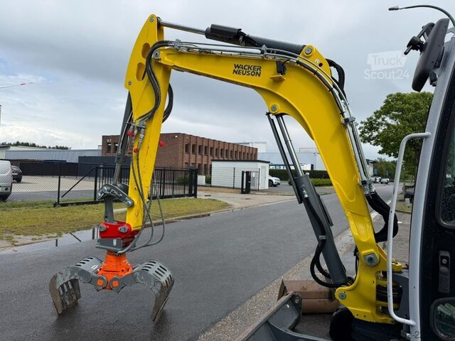 Miniescavatore WACKER NEUSON ET 65  + KINSHOFER GRABBER / GREIFER - *789h* -...