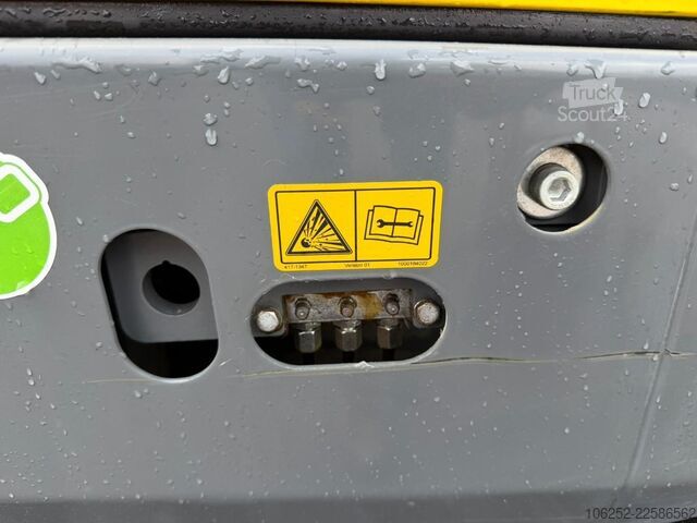Miniescavatore WACKER NEUSON ET 65  + KINSHOFER GRABBER / GREIFER - *789h* -...