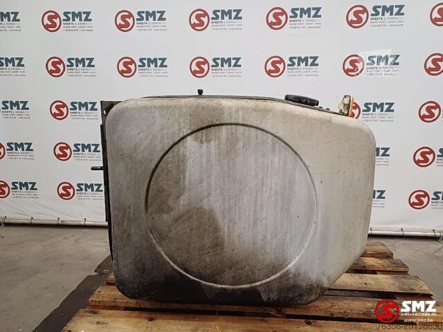 Kraftstofftank Volvo Occ brandstoftank 300L met steunen Volvo