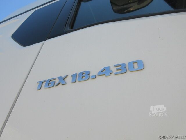 Standardni tegljač man TGX 18.430 SZM Low Deck, Retarder, Motorschaden