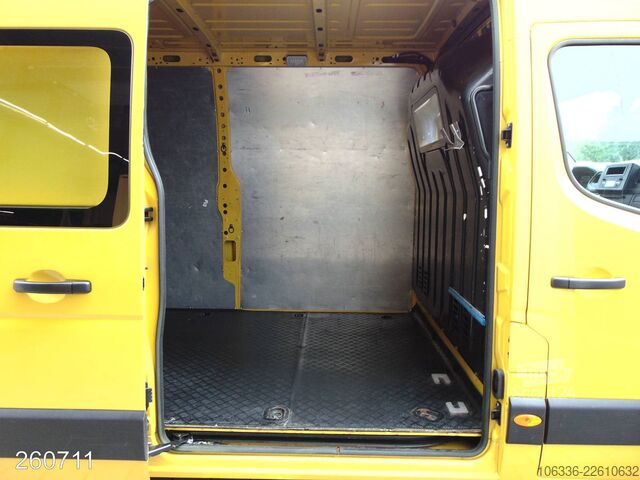 Yüksek tavanlı panelvan RENAULT Master 2.3 dCi 135 L3H2 Klima-Kamera