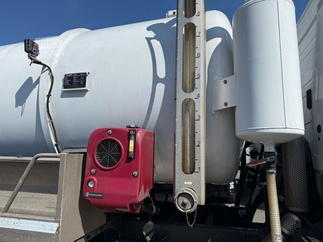 Vacuum tank truck MERCEDES-BENZ ANTOS 1827 L Saugwagen 10 cbm*TOLLENSE