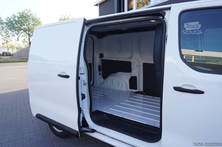 Tovornjak z zabojnikom Citroën Jumpy 2.0 BlueHDI L2 144PK EURO 6 - Airco - Nav...