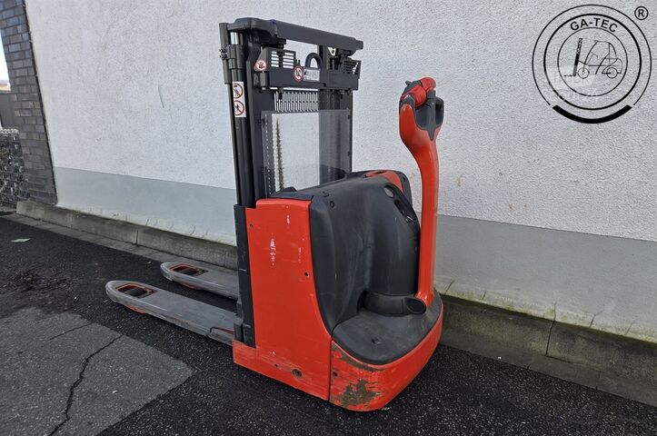 Manuel stabler Linde D06 Doppelstock