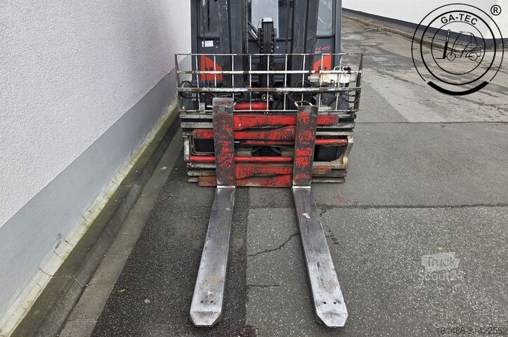 Wózek widłowy z silnikiem wysokoprężnym Linde H45D