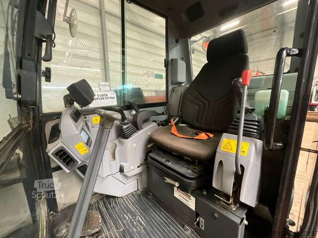 Midi-Bagger Kubota KX 080-4 A 2