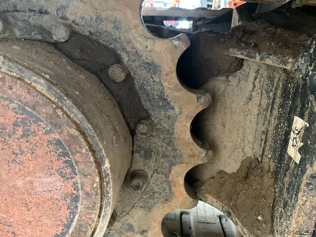 Midi-Bagger Kubota KX 080-4 A 2