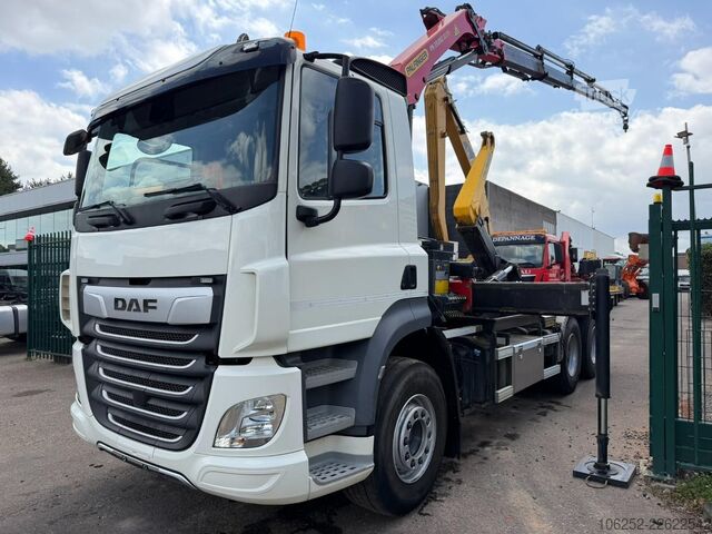 Sistema de braço de gancho DAF CF 480 6x4 HOOKLIFT + CRANE PALFINGER PK19.001 ...