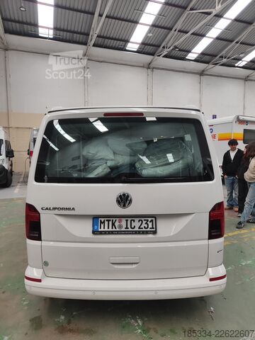 Matkailuauto Volkswagen California Coast 2022 | Boîte automatique | Toit relevable