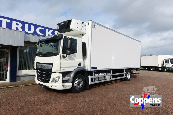 Jäähdytetyt/pakastetut kuljetukset DAF CF 320 Bak + Dhollandia 2000kg klep, Carrier Si...
