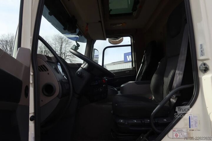 Jäähdytetyt/pakastetut kuljetukset DAF CF 320 Bak + Dhollandia 2000kg klep, Carrier Si...