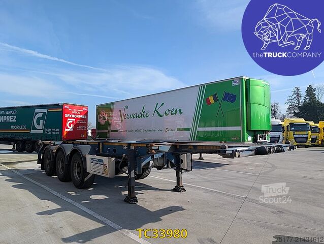 Konteinerių vežimas Vanhool 30. ADR