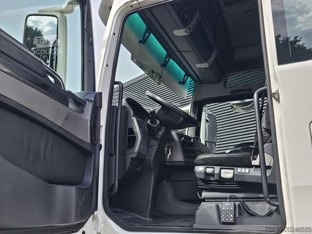 Standaard-SZM MAN TGX 33.560 6x4 / RETARDER / 464 dkm