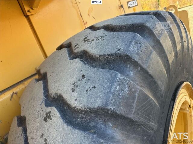 Pala gommata Volvo BM 4500 wheel loader w/ scale and bucket. WATCH VIDEO