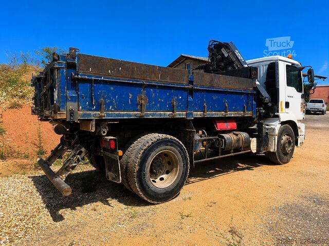 Grúa montada en camión MAN TGM 18.330