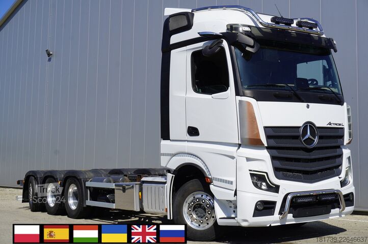 Chasis de camión Mercedes-Benz Actros L 3552 8x4 / 2023 / 76 T GVM