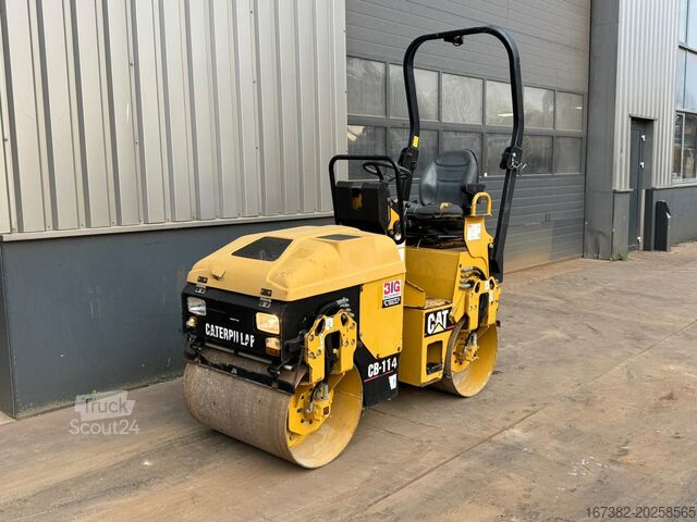 Tandemwalze Caterpillar CB114