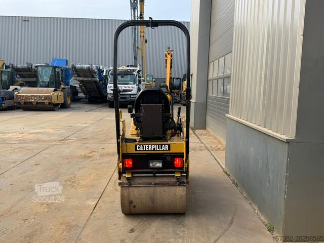 Tandemwalze Caterpillar CB114